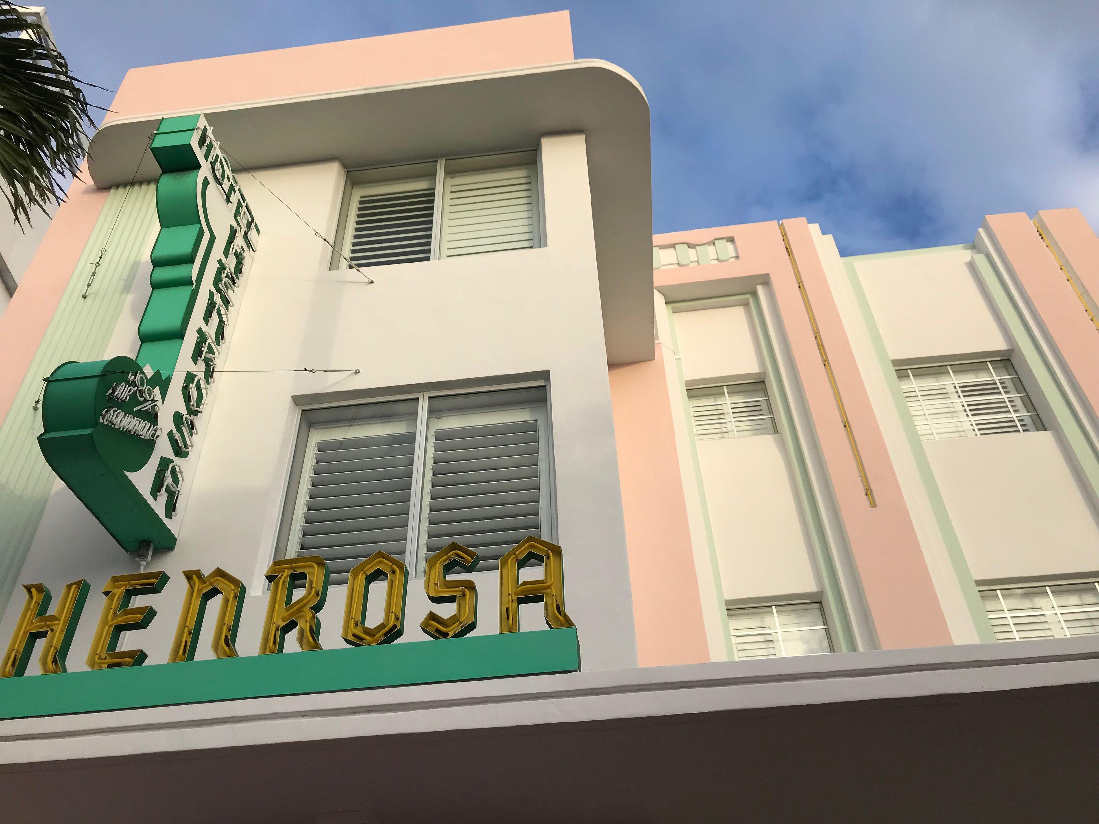 Henrosa Hotel — Fotos 1